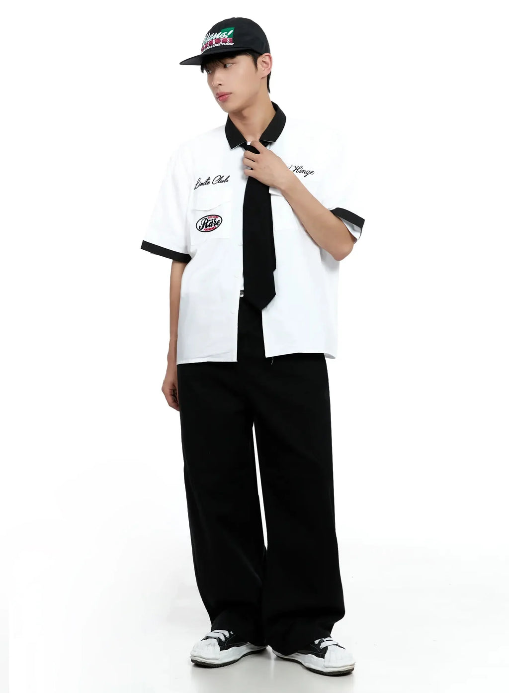 Men's Embroidered Graphic Shirt IG520