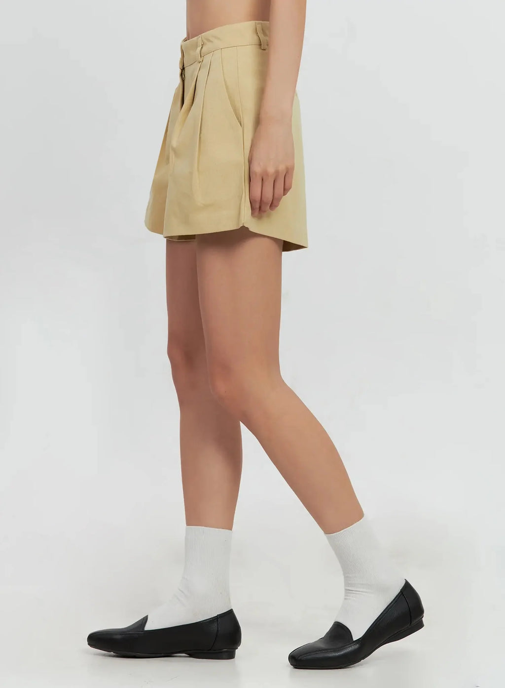 Pleated Pintuck Shorts IL528