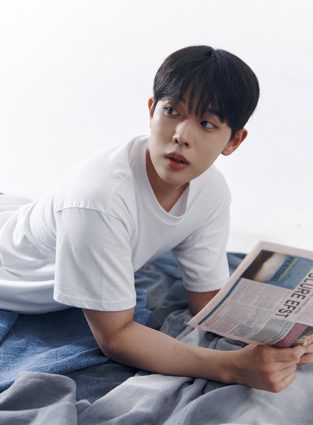 Men's Baggy Pintuck Jeans IY522