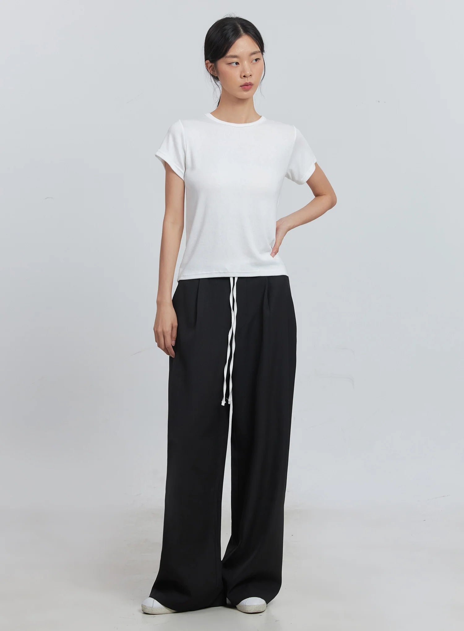 Loose-Fit Short-Sleeve Tee IU512