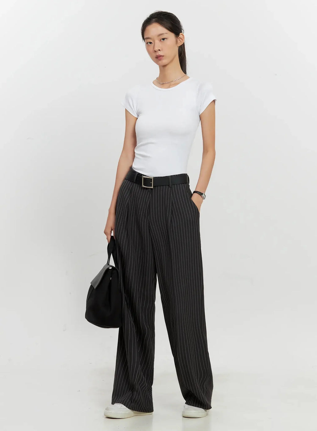 Round Neck Short-Sleeve Top IL528