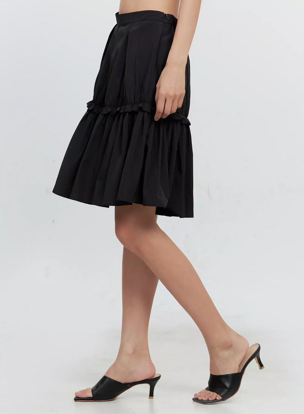 Pleated Nylon Midi Skirt IS516