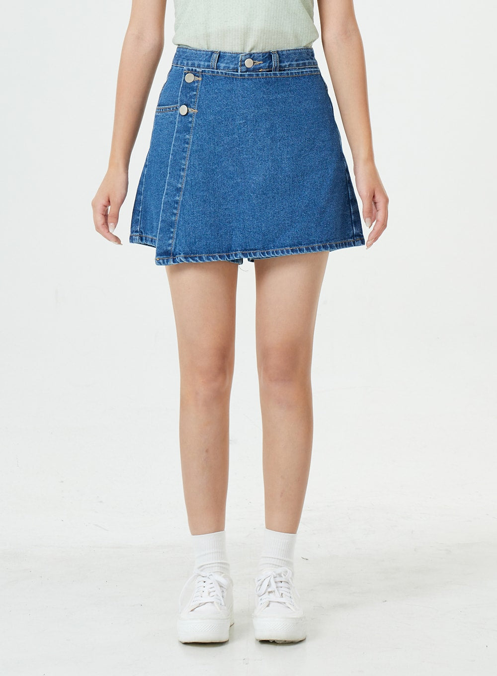 Button Wrap Cotton Denim Shorts BG25