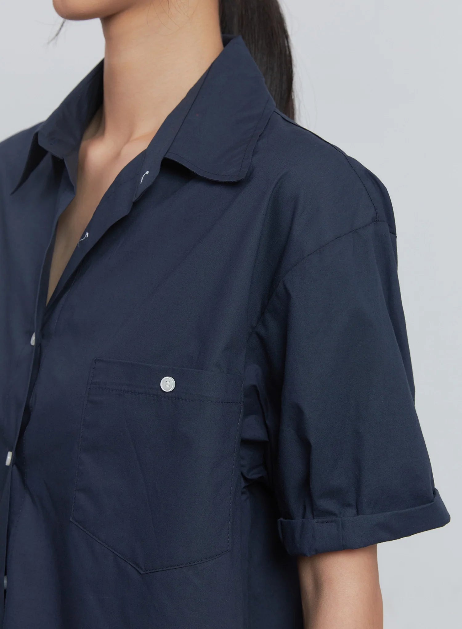 Roll-Up Short-Sleeve Collared Shirt IU512