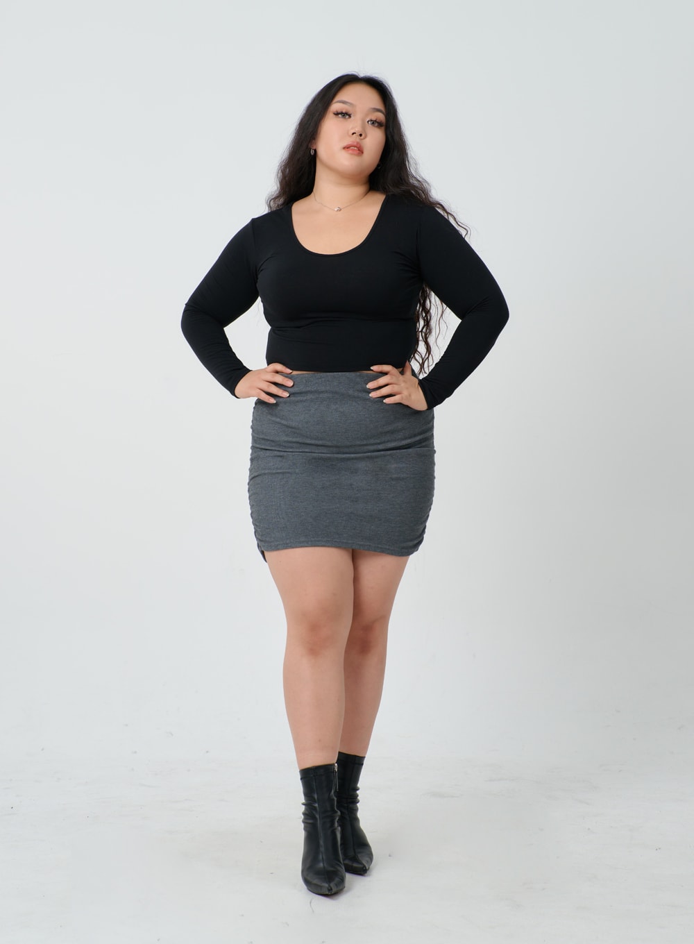 Plus U-Neck Long Sleeve Cropped Top ID27