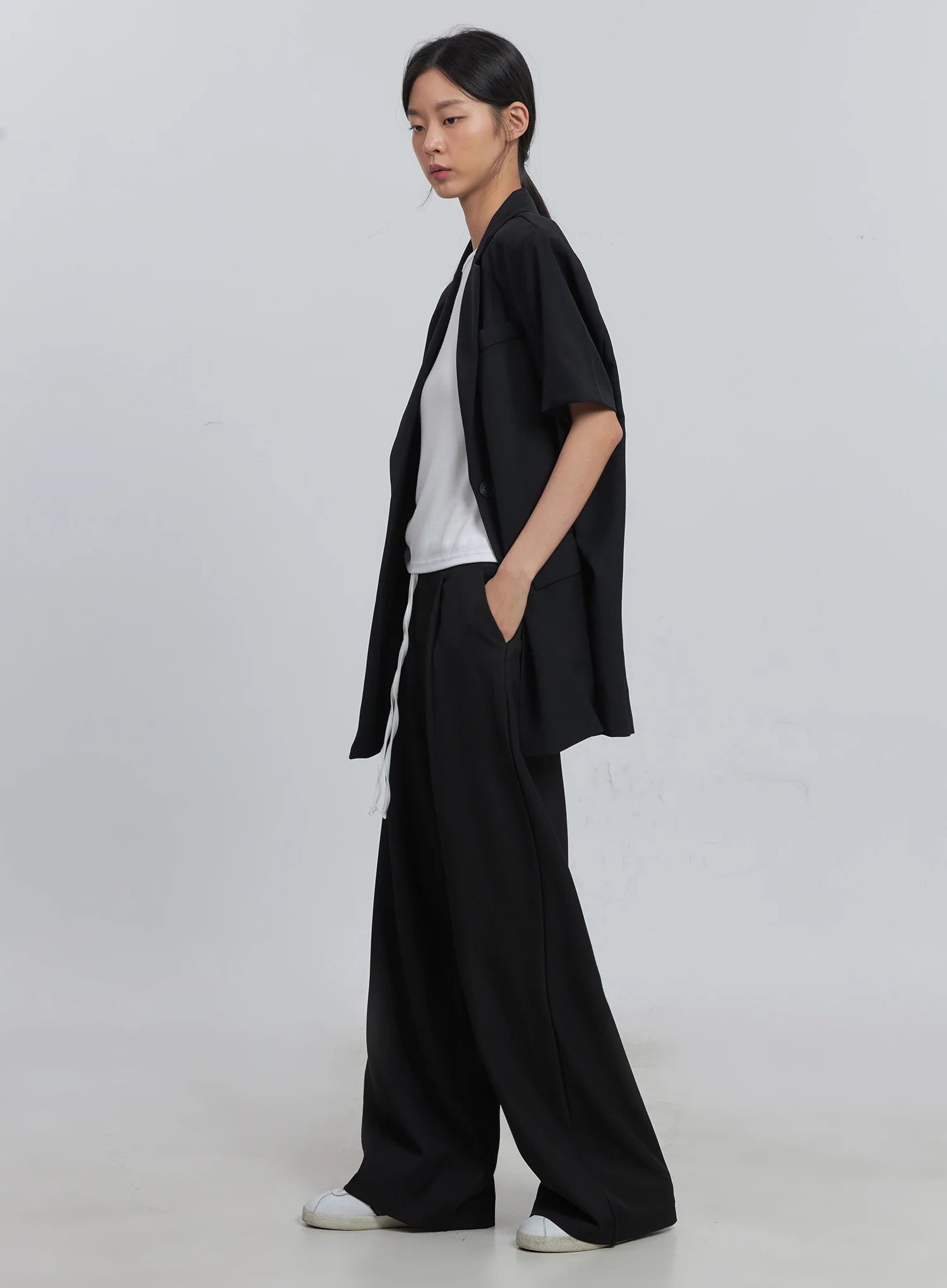 Layered Pintuck Wide-Leg Pants IU512