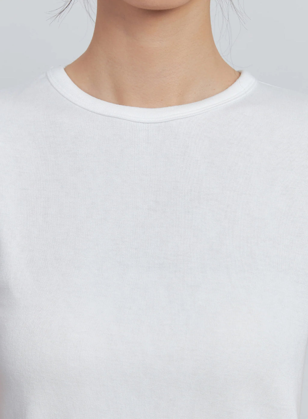 Loose-Fit Short-Sleeve Tee IU512