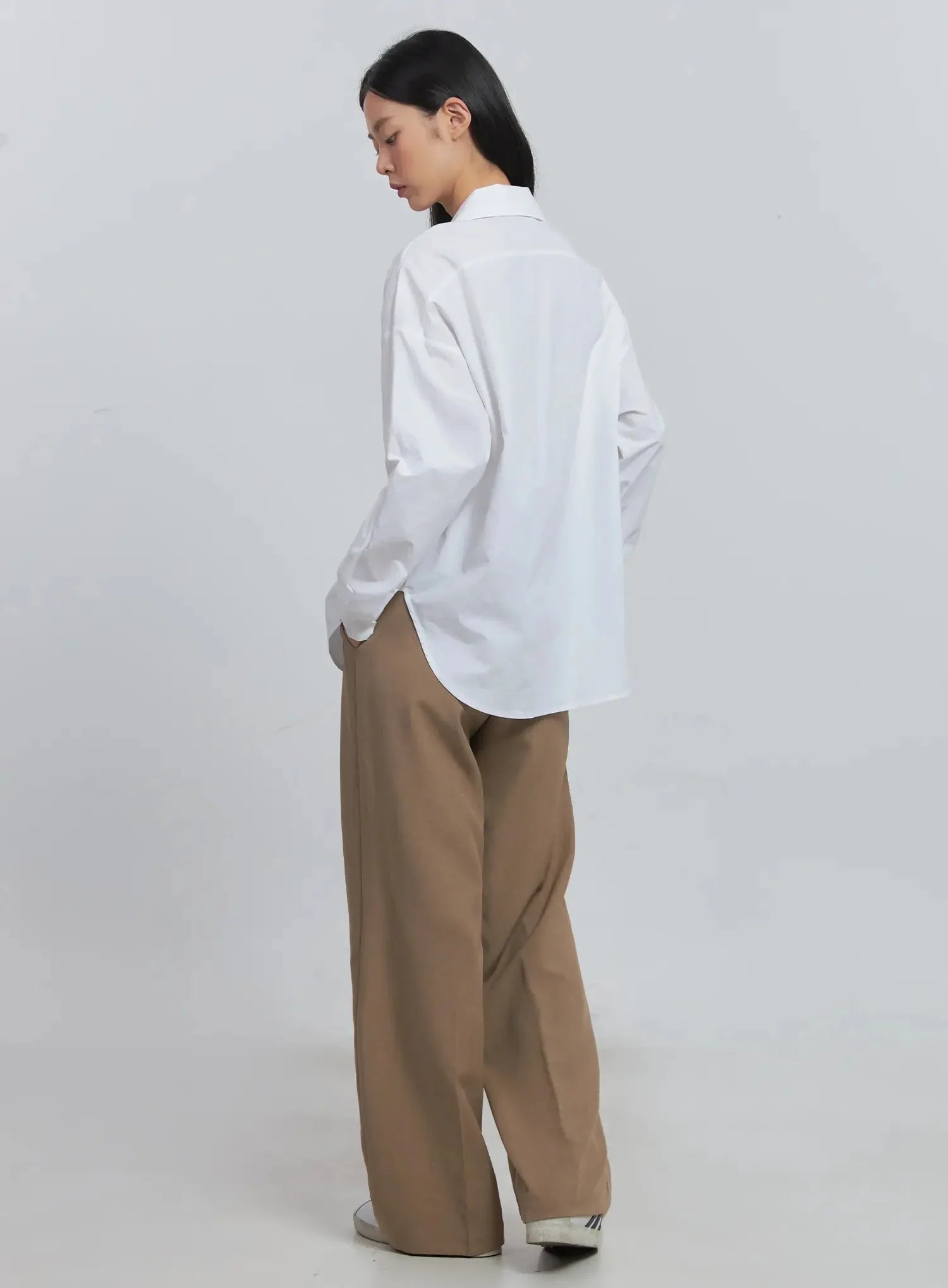 Collared Button-Up Shirt IU512