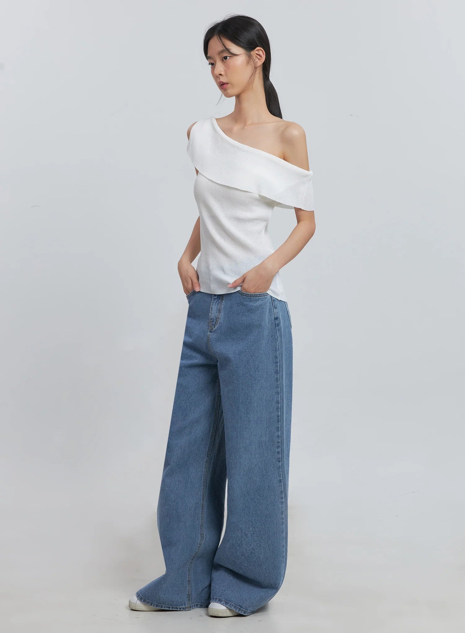 Off-Shoulder Linen Blouse IU512