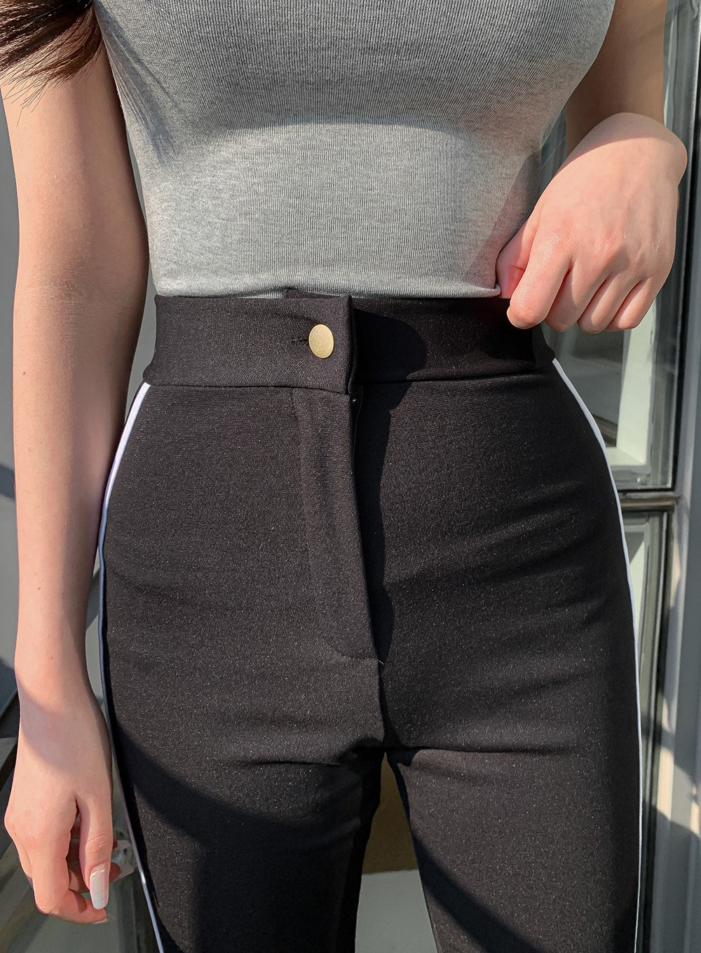 Essential Square Neck Cami Sleeveless Top IM12