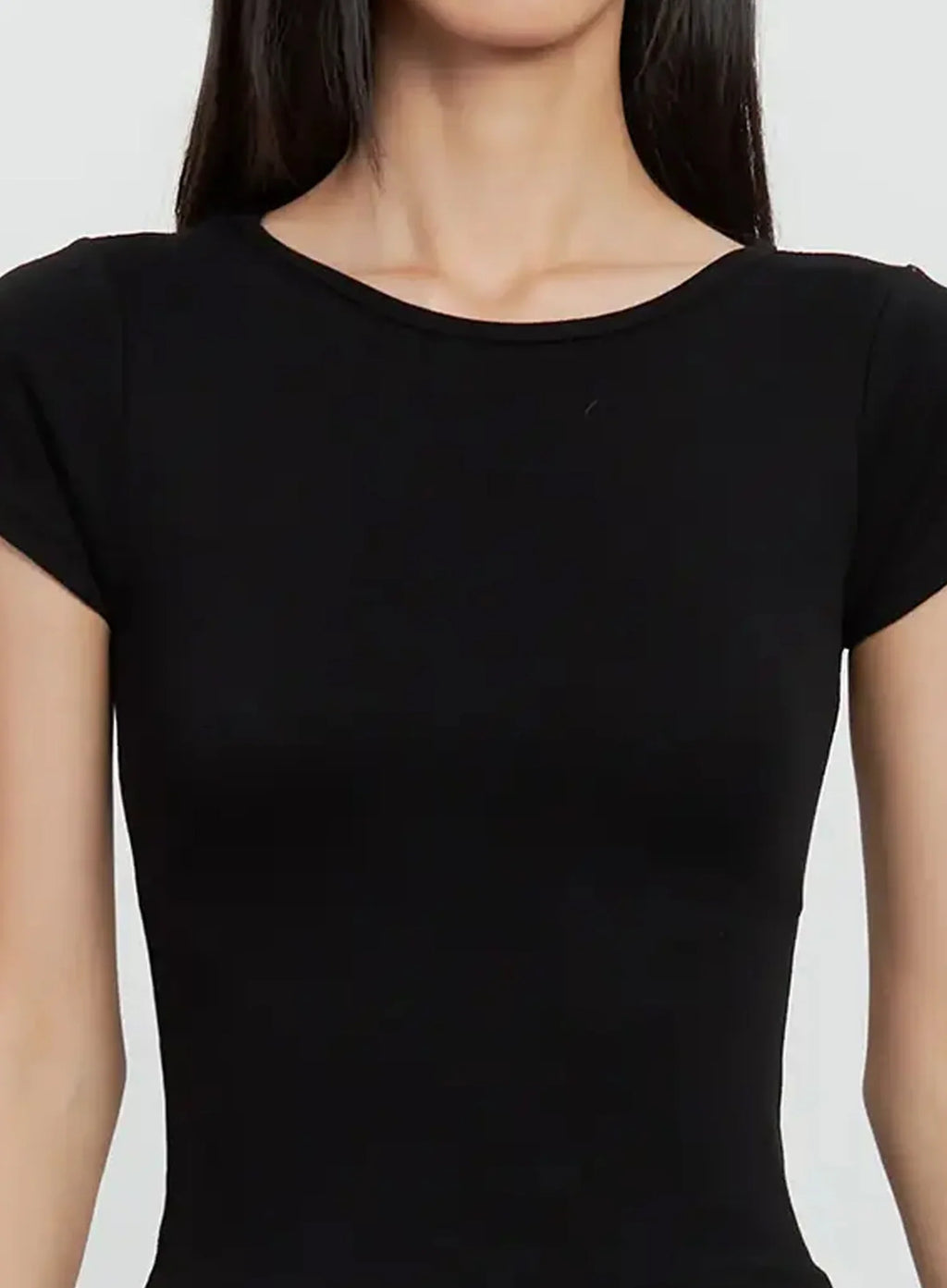 Round Neck Short-Sleeve Top IL528