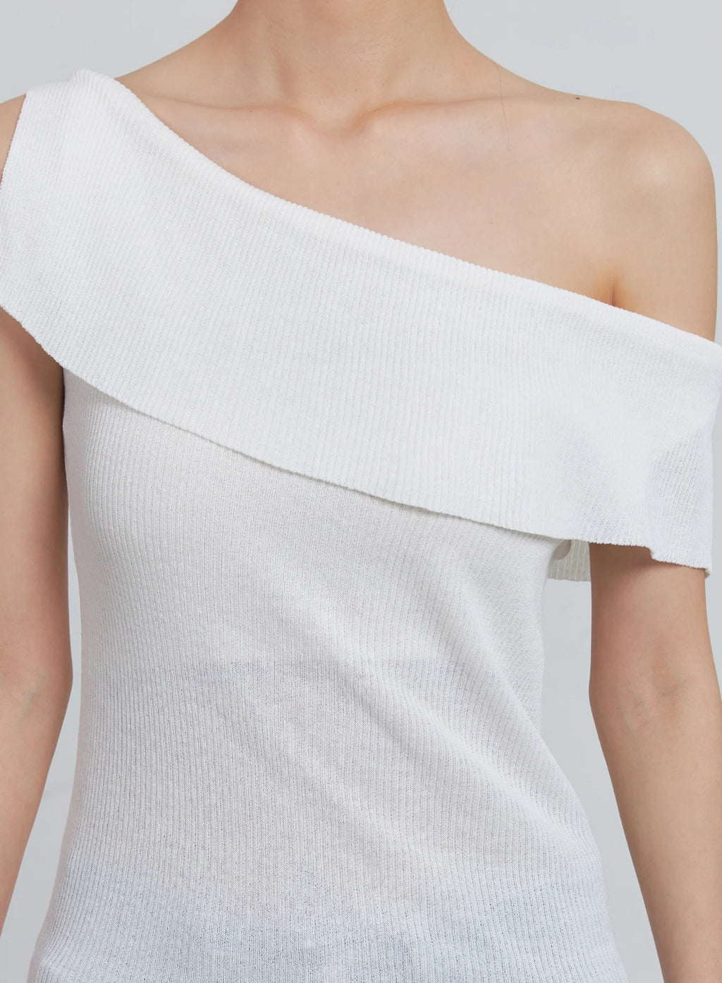 Off-Shoulder Linen Blouse IU512