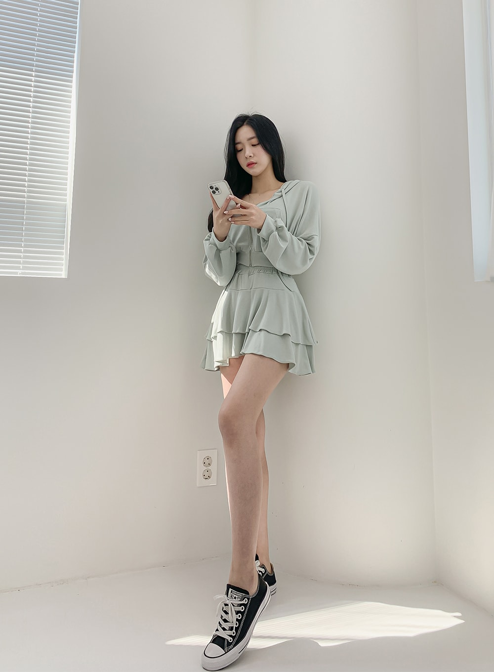 Pleated Mini Skirt with Elastic Waist IM12