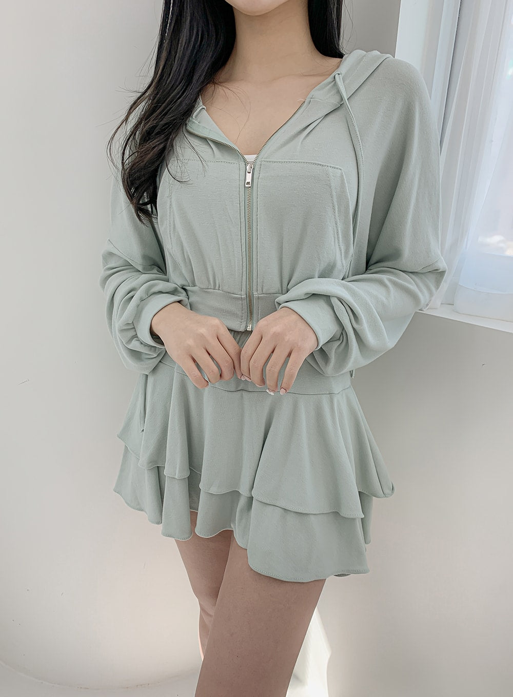 Cropped Zip Up Hoodie IM12