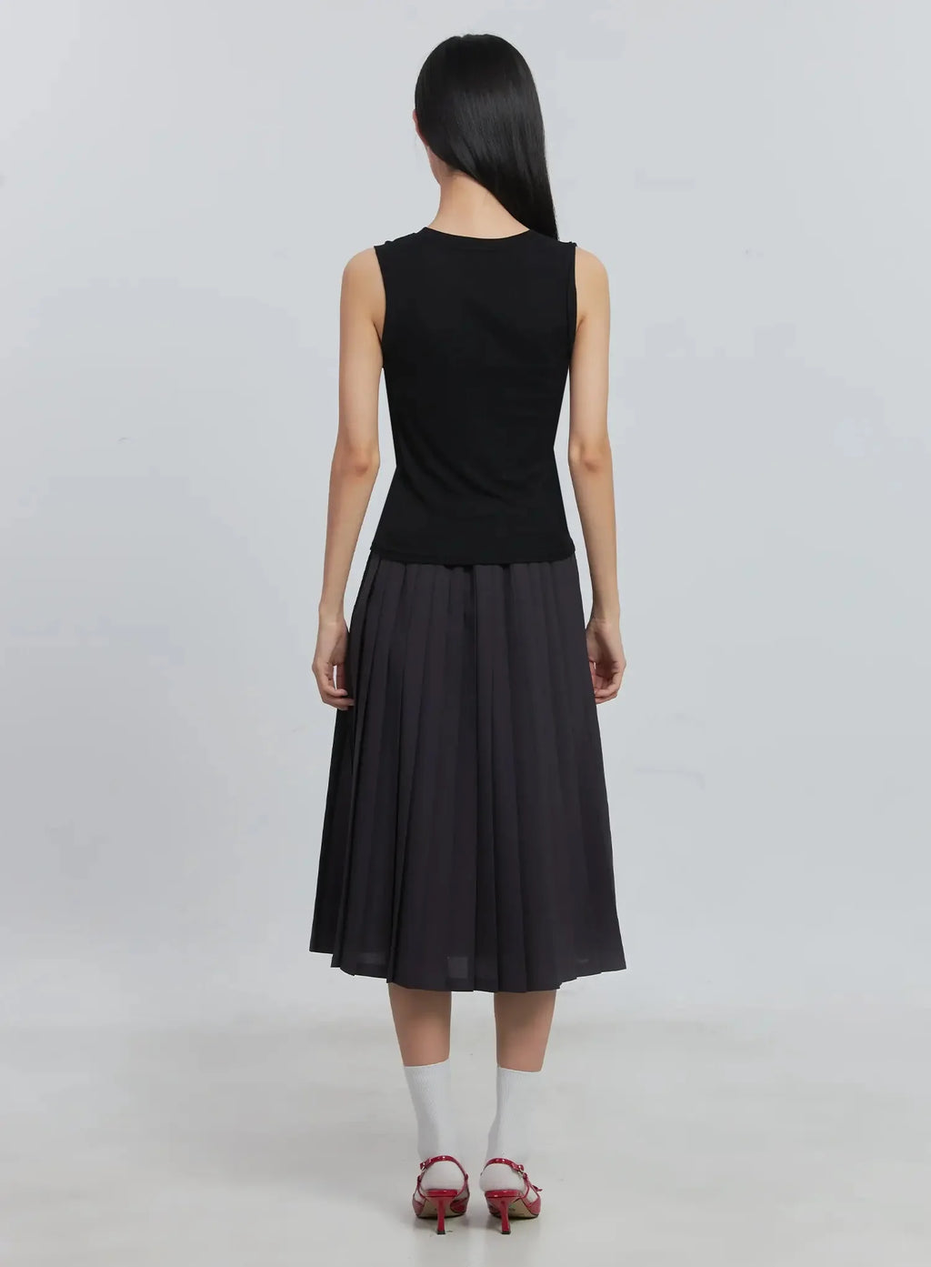 Basic Round-Neck Tank Top IU512