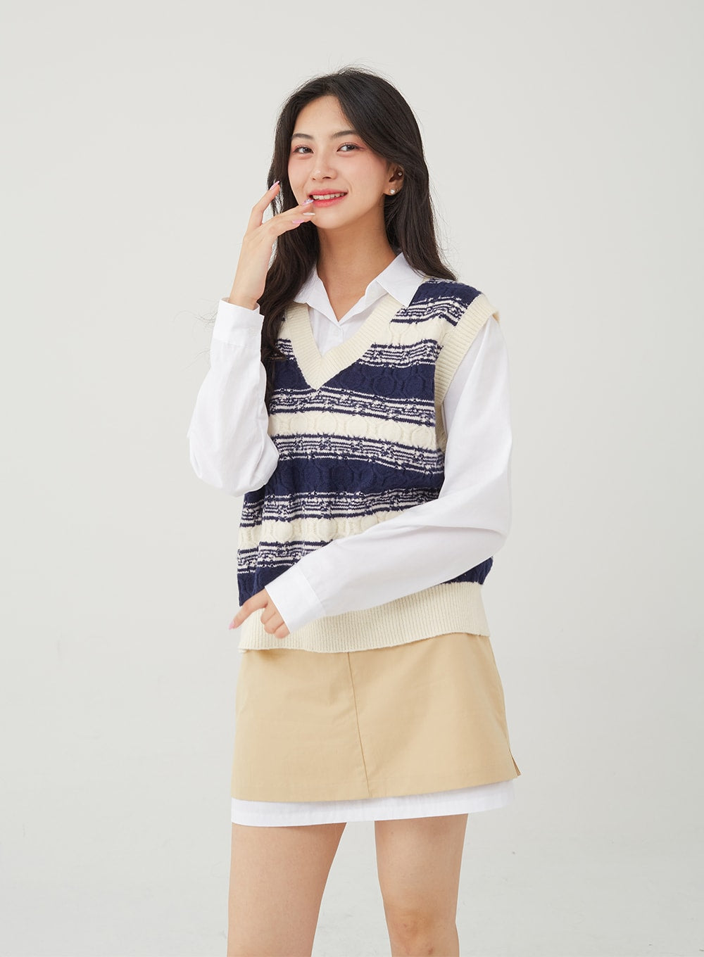 Basic Tone Down Color Crop Shirt BG23