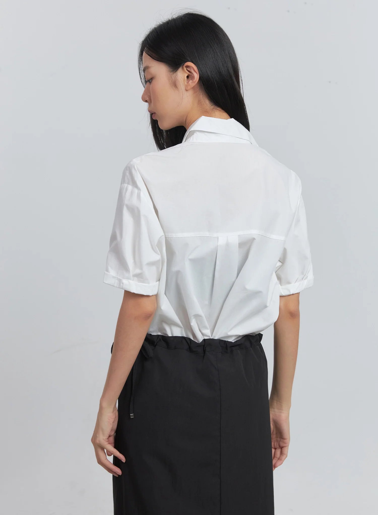 Roll-Up Short-Sleeve Collared Shirt IU512