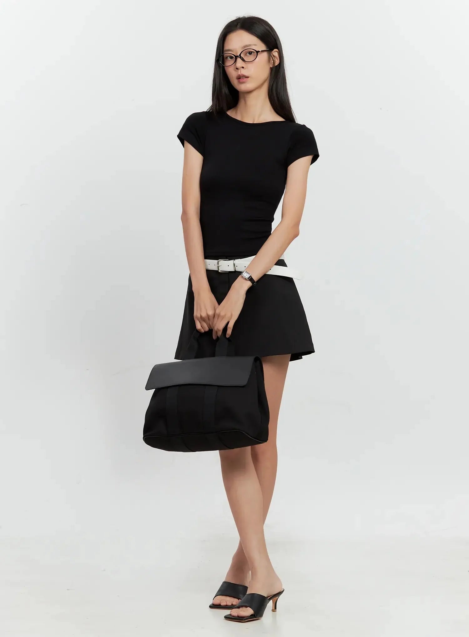 Round Neck Short-Sleeve Top IL528