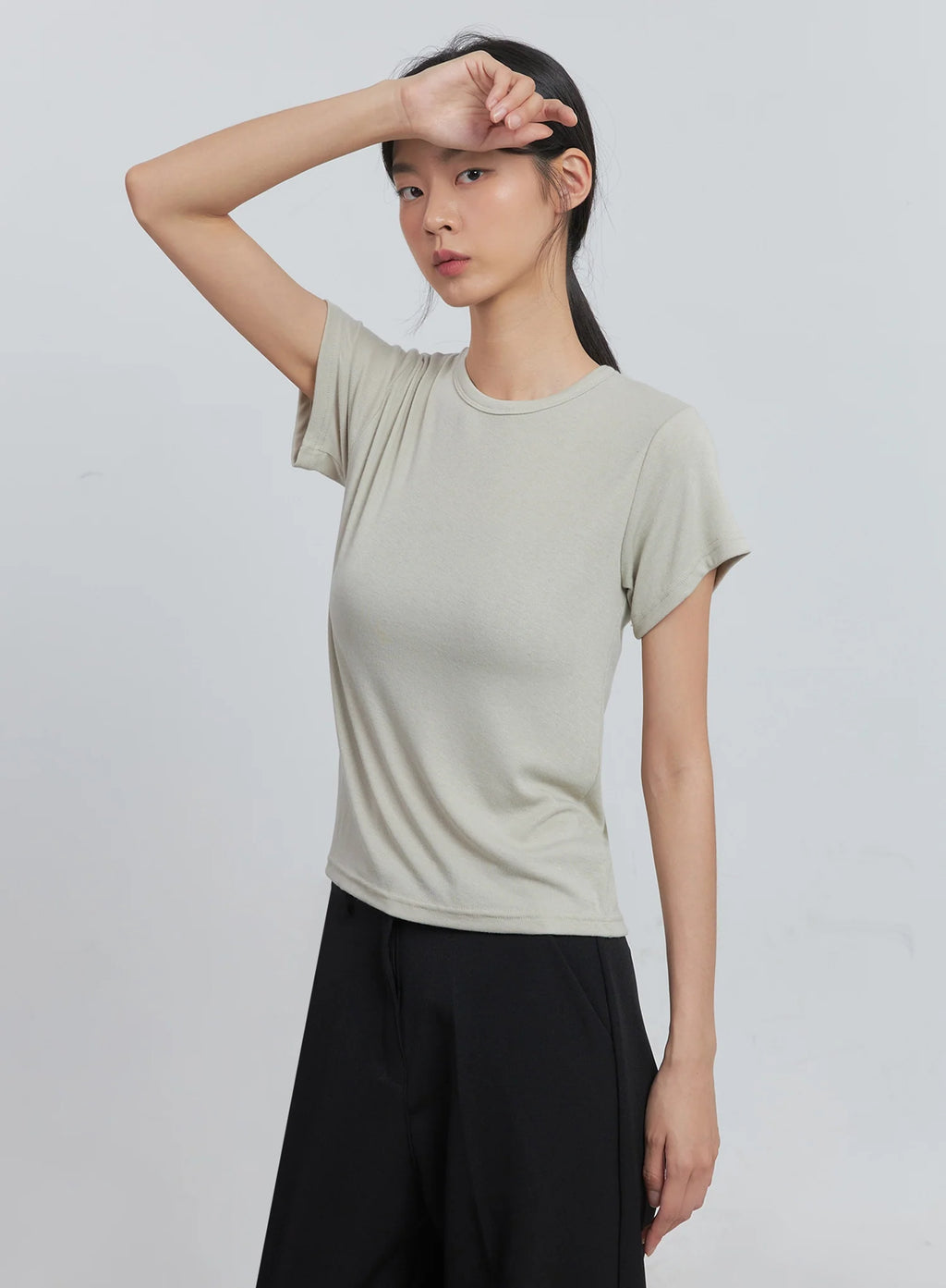 Loose-Fit Short-Sleeve Tee IU512