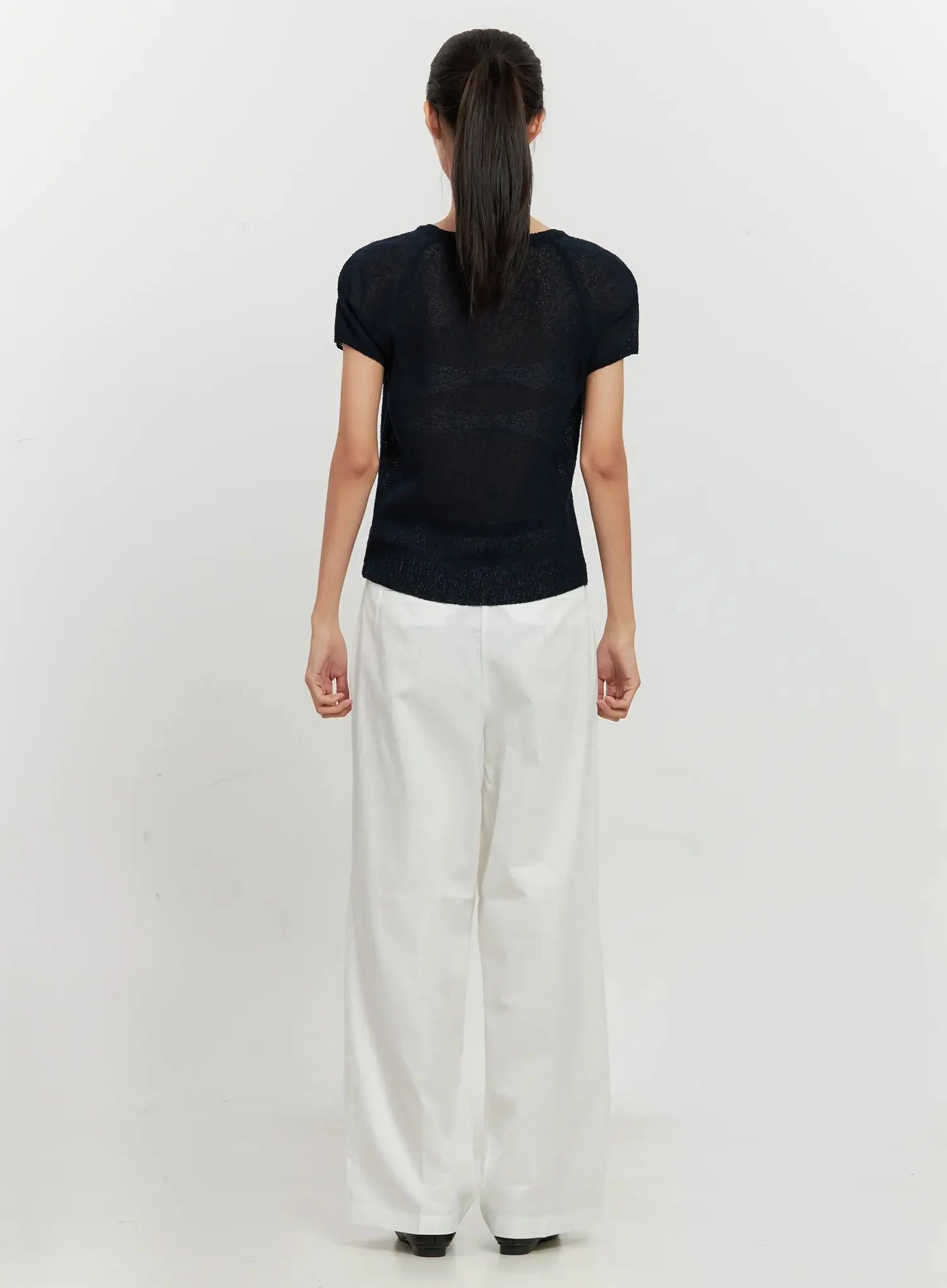 Mesh V-Neck Short-Sleeve Top IL528