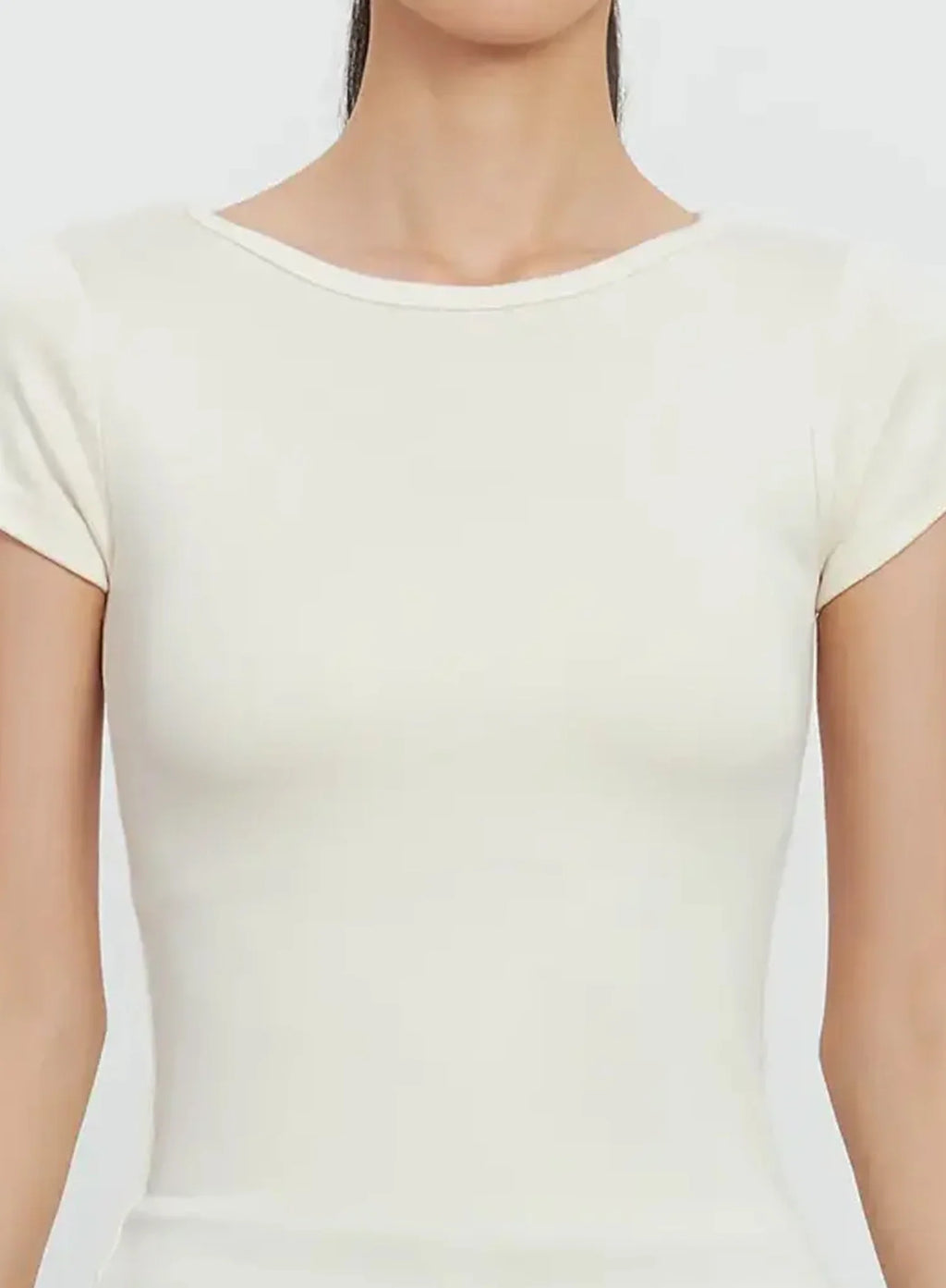 Round Neck Short-Sleeve Top IL528