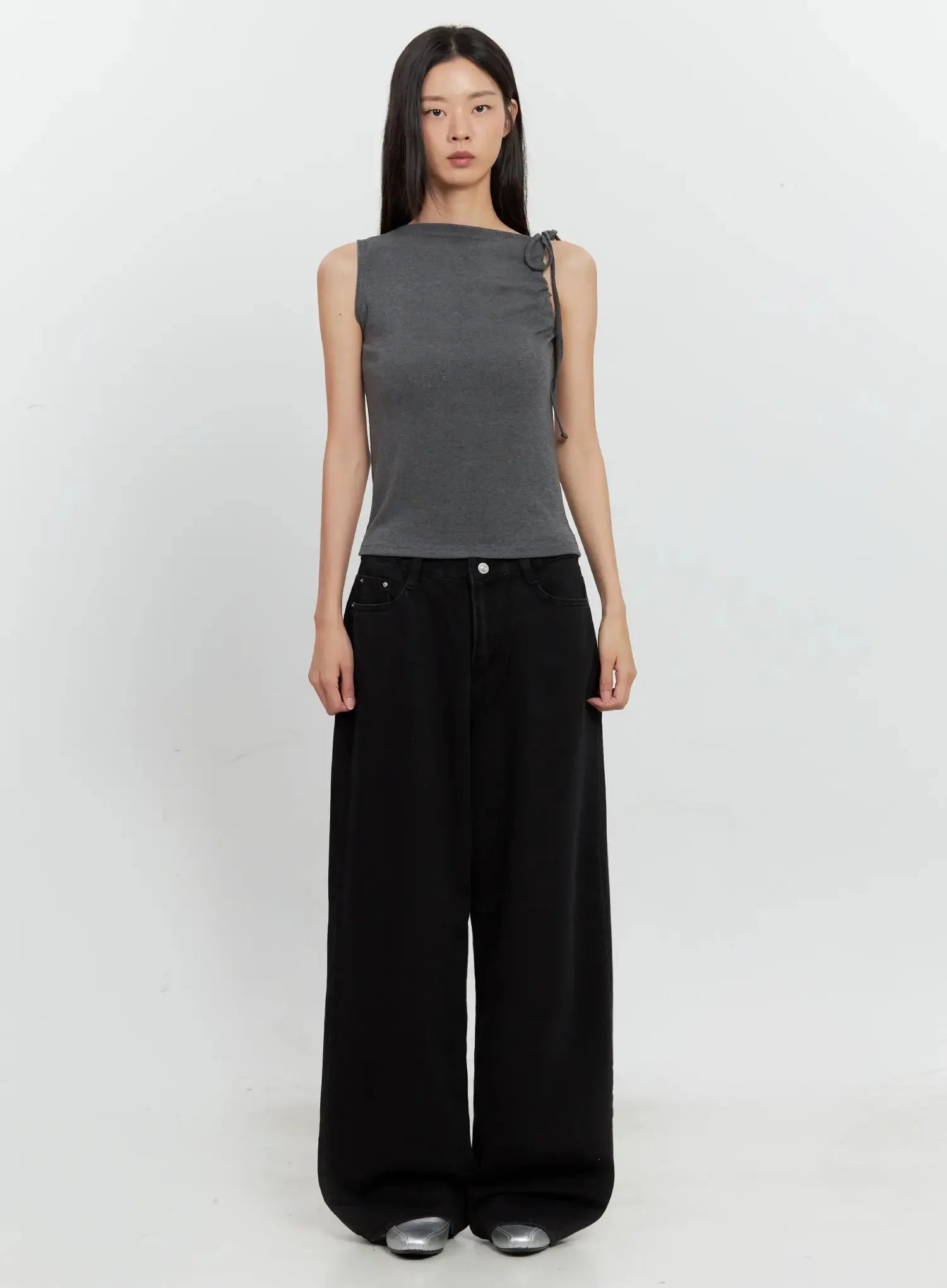 Asymmetric High Neck Tank Top IL528