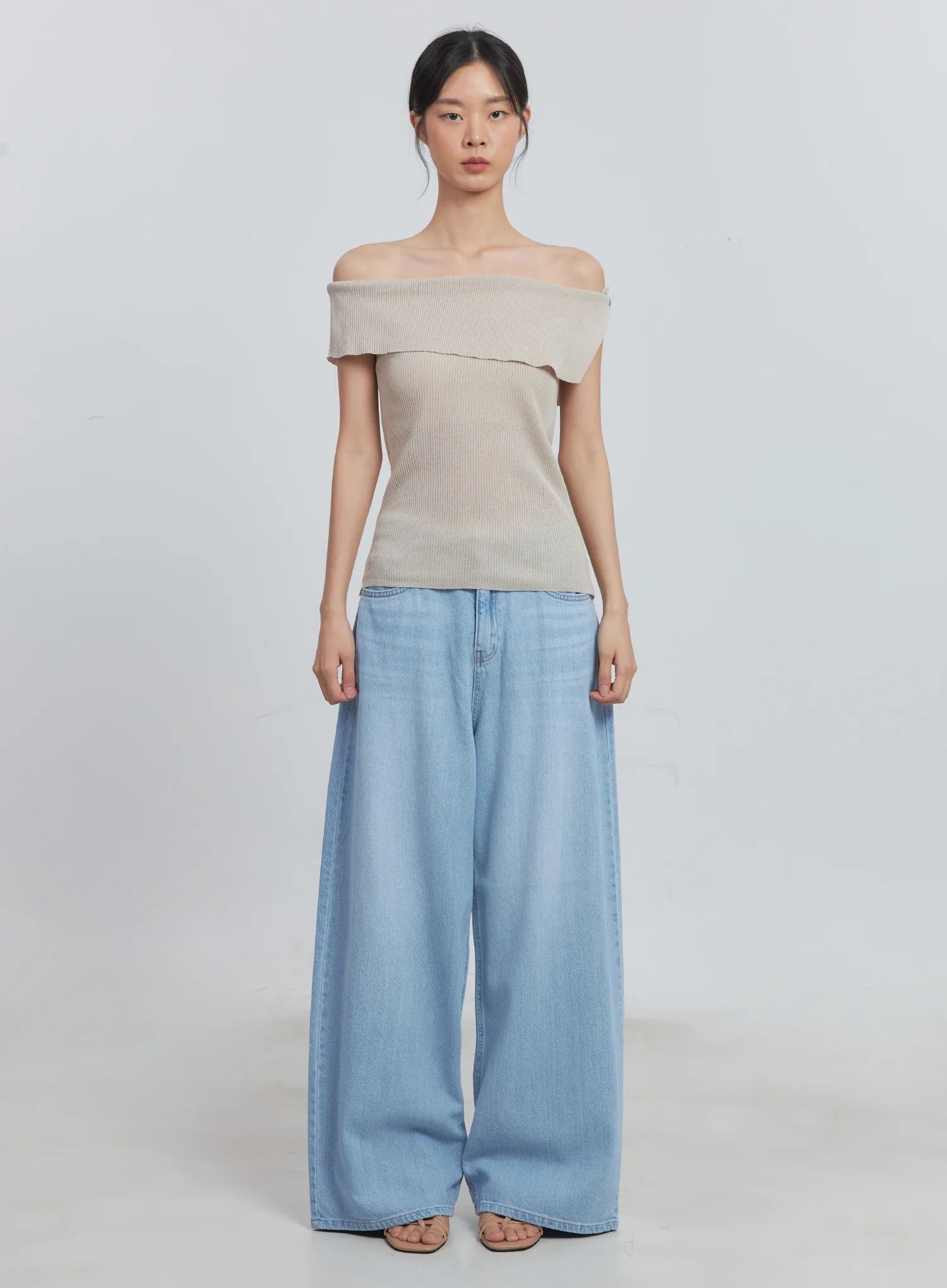 Off-Shoulder Linen Blouse IU512