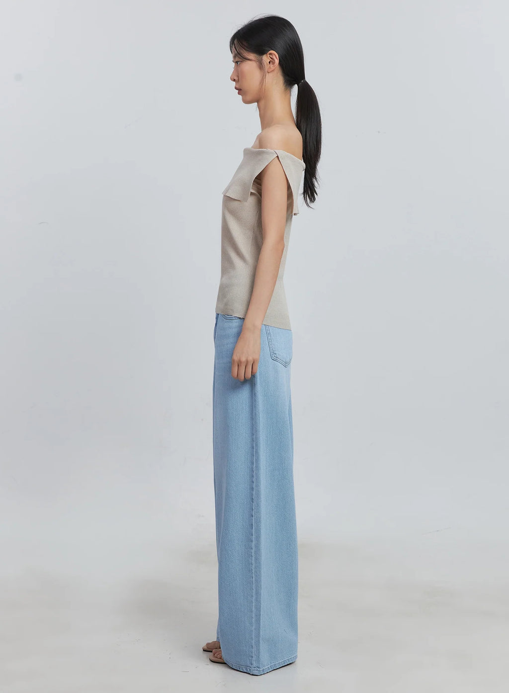 Off-Shoulder Linen Blouse IU512