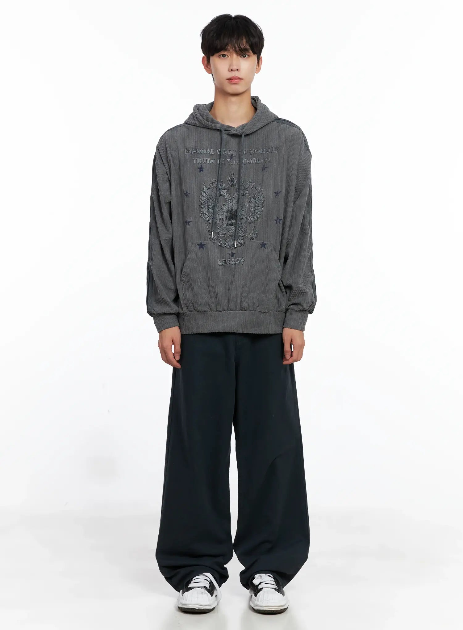 Men's Embroidered Corduroy Hoodie IS519