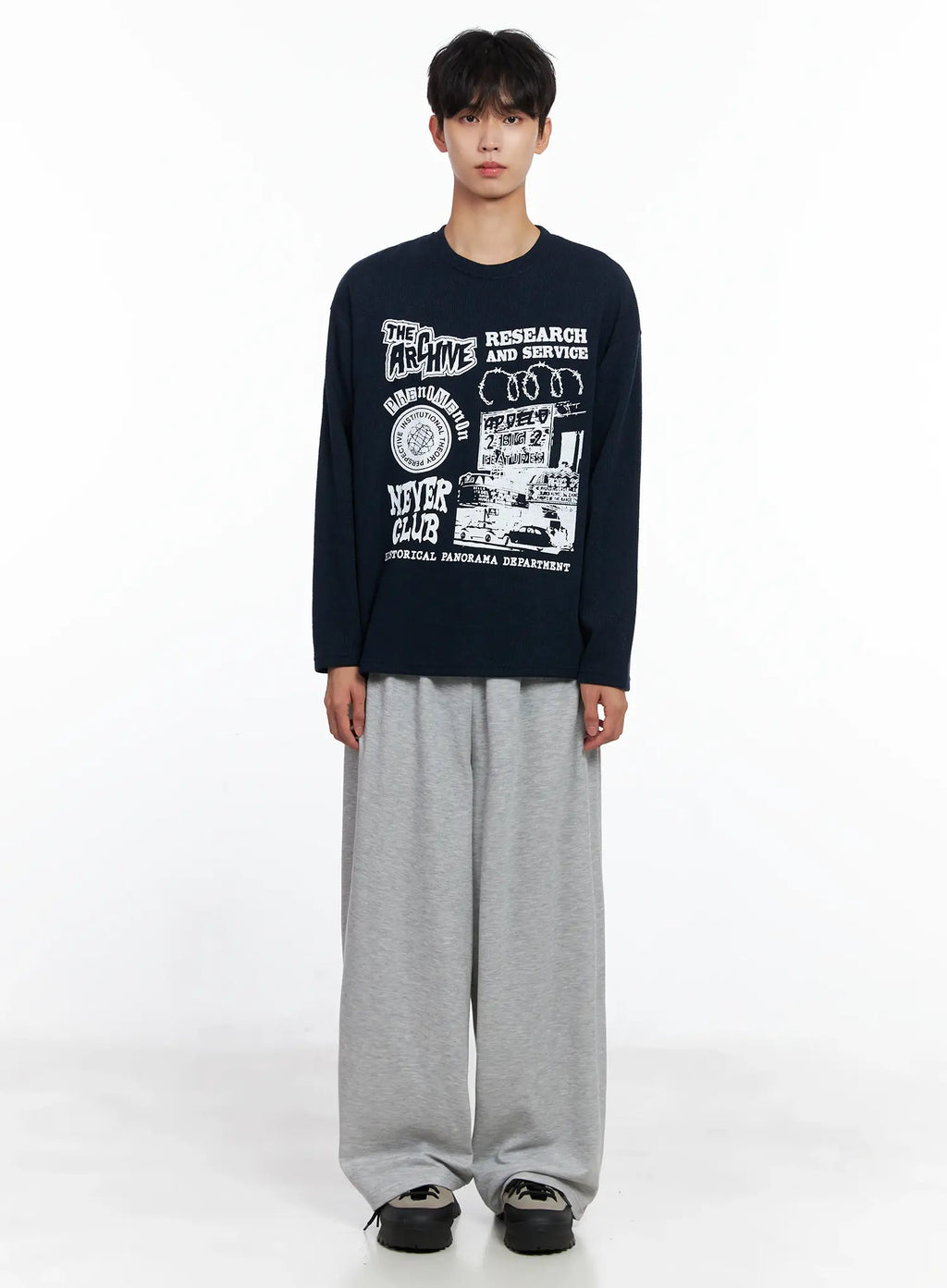 Men's Graphic Knit Long-Sleeve Top IS519