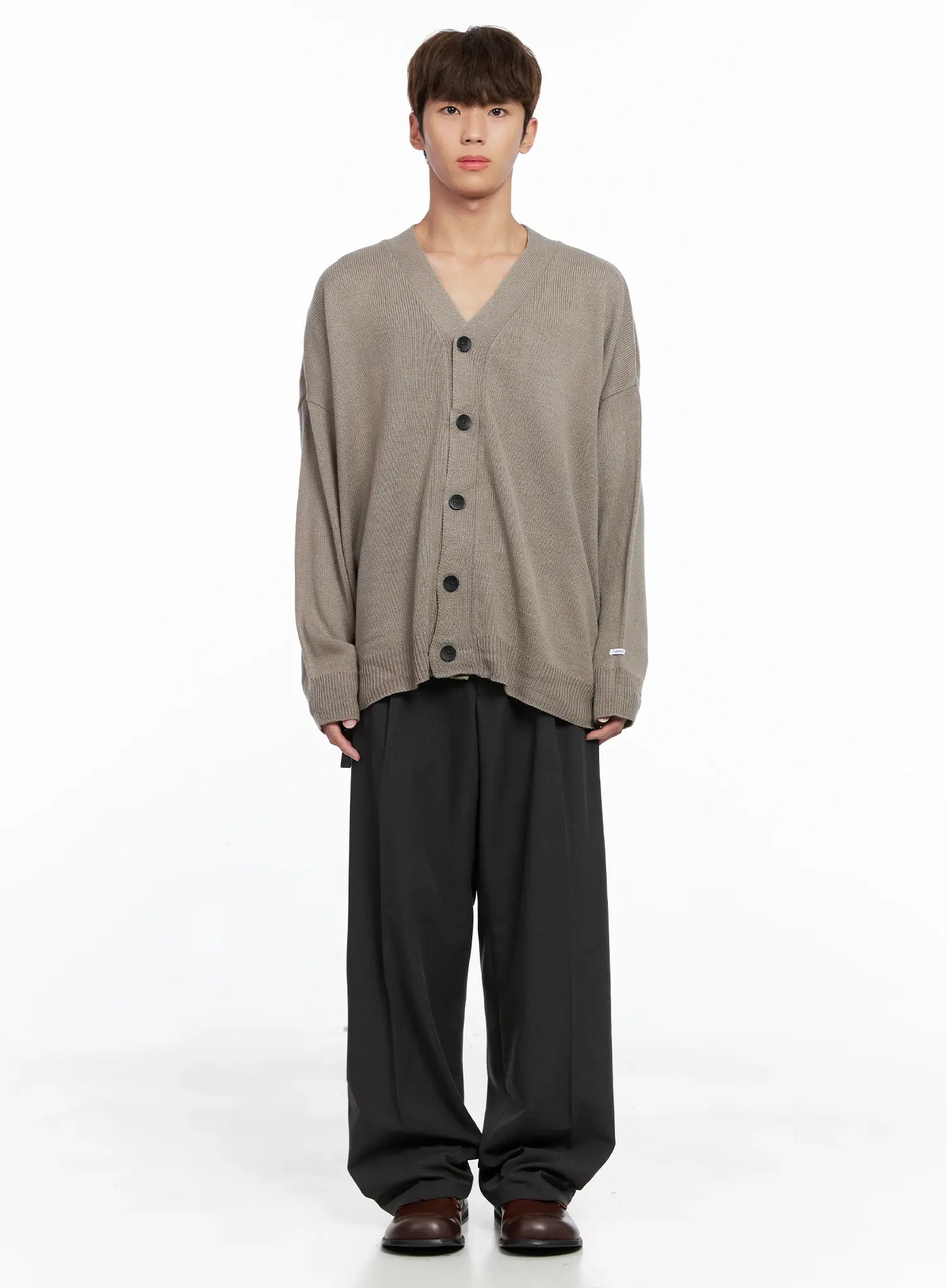 Men's Oversized V-Neck Cardigan IO506