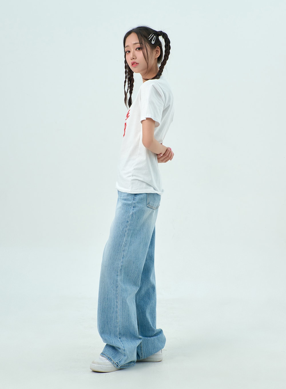 New York Graphic Tee BY322