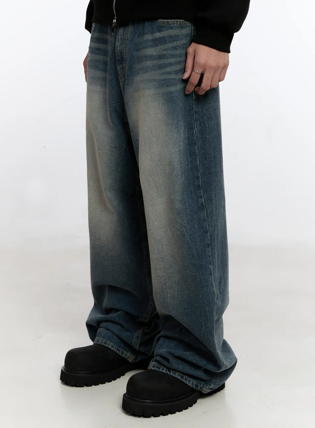Men's Vintage Wash Baggy Jeans IS529