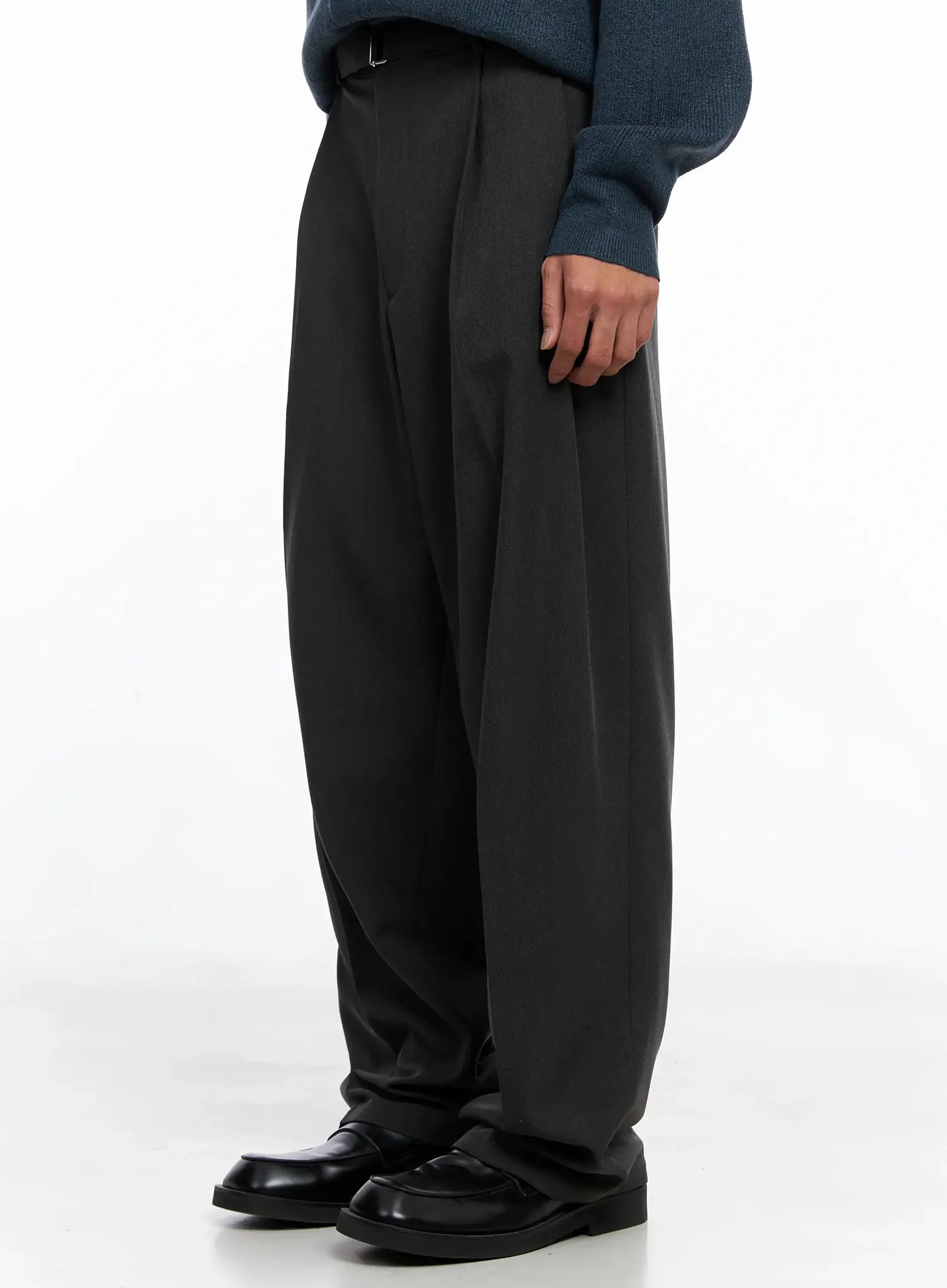 Men's Classic Belted Wide-Leg Pants IO506
