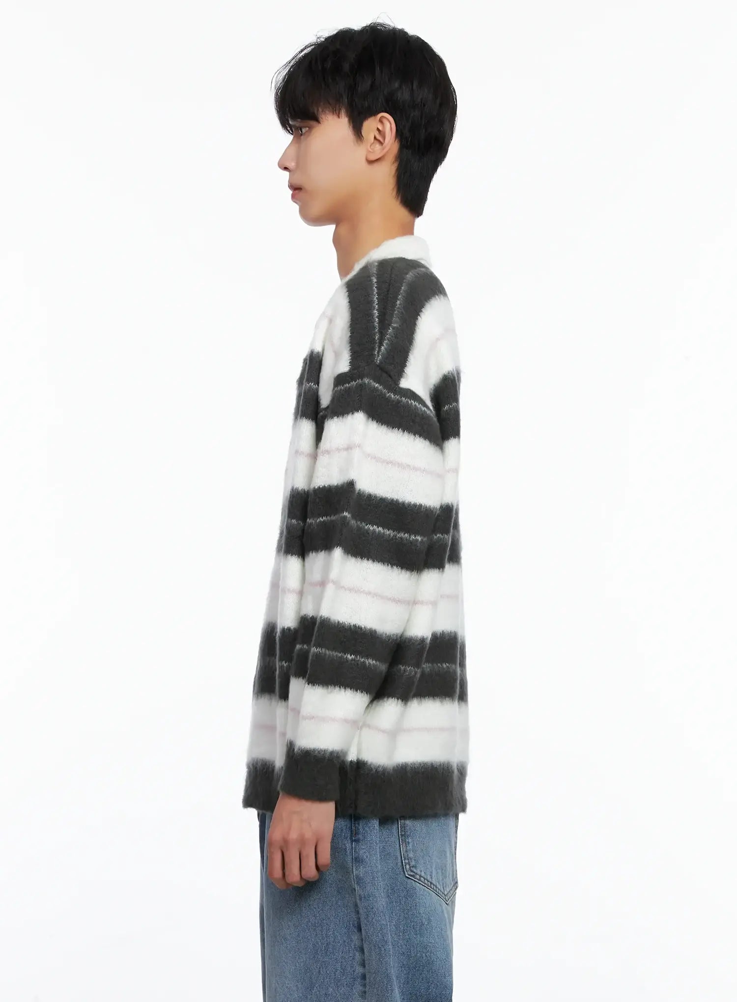 Men's Striped Knit Sweater (White) IS519