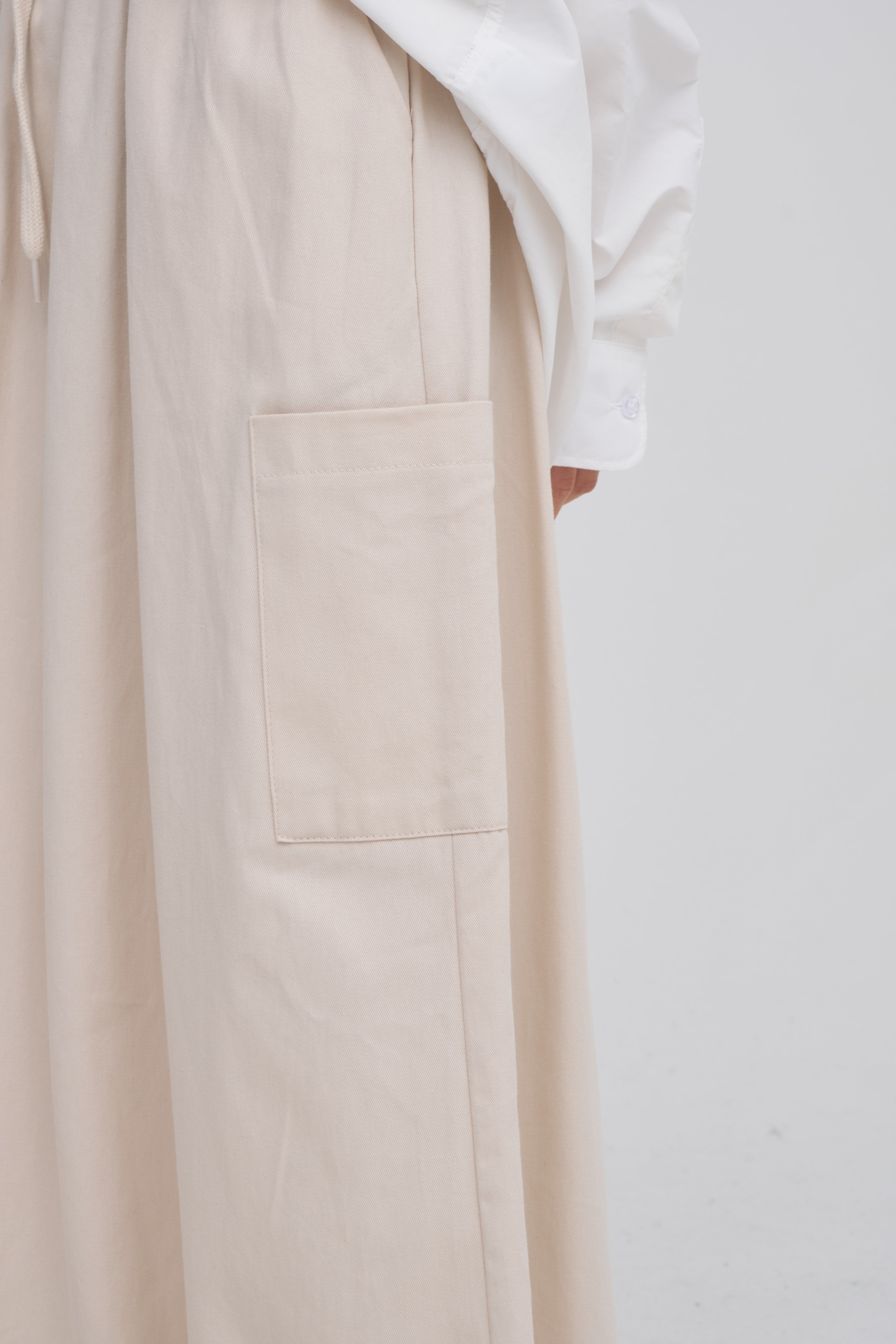 Elastic Waist Cargo Skirt