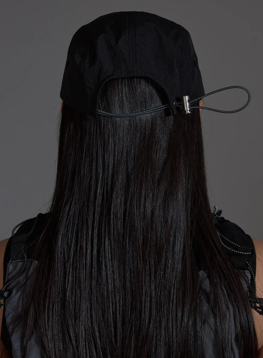 String Running Cap IO517