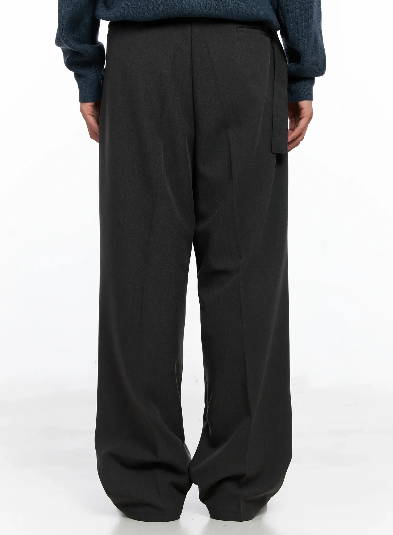 Men's Classic Belted Wide-Leg Pants IO506