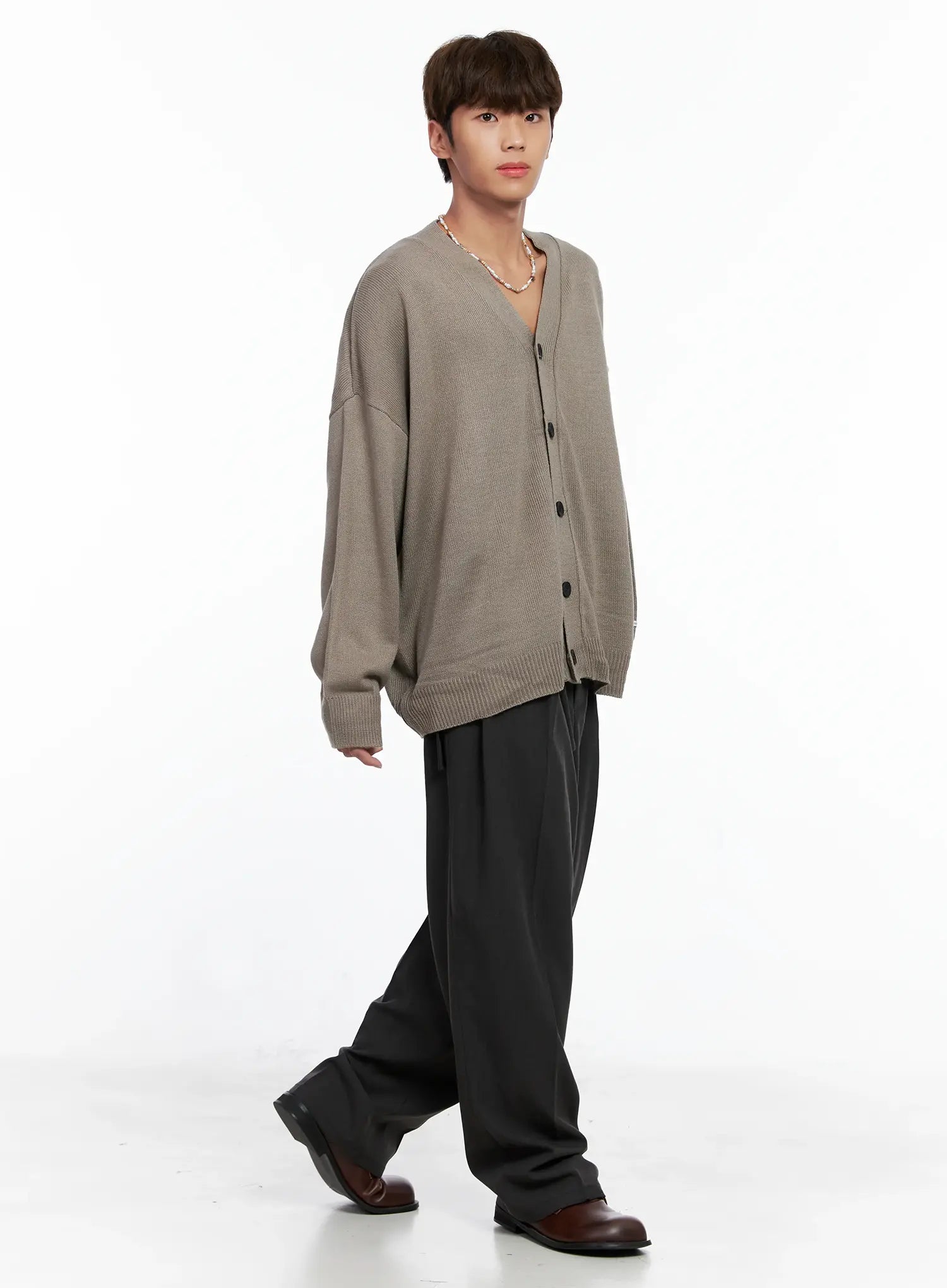 Men's Oversized V-Neck Cardigan IO506