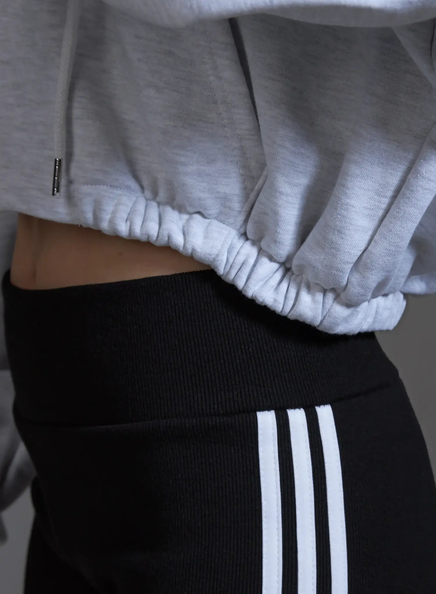 Cropped Zip-Up Hoodie IO517