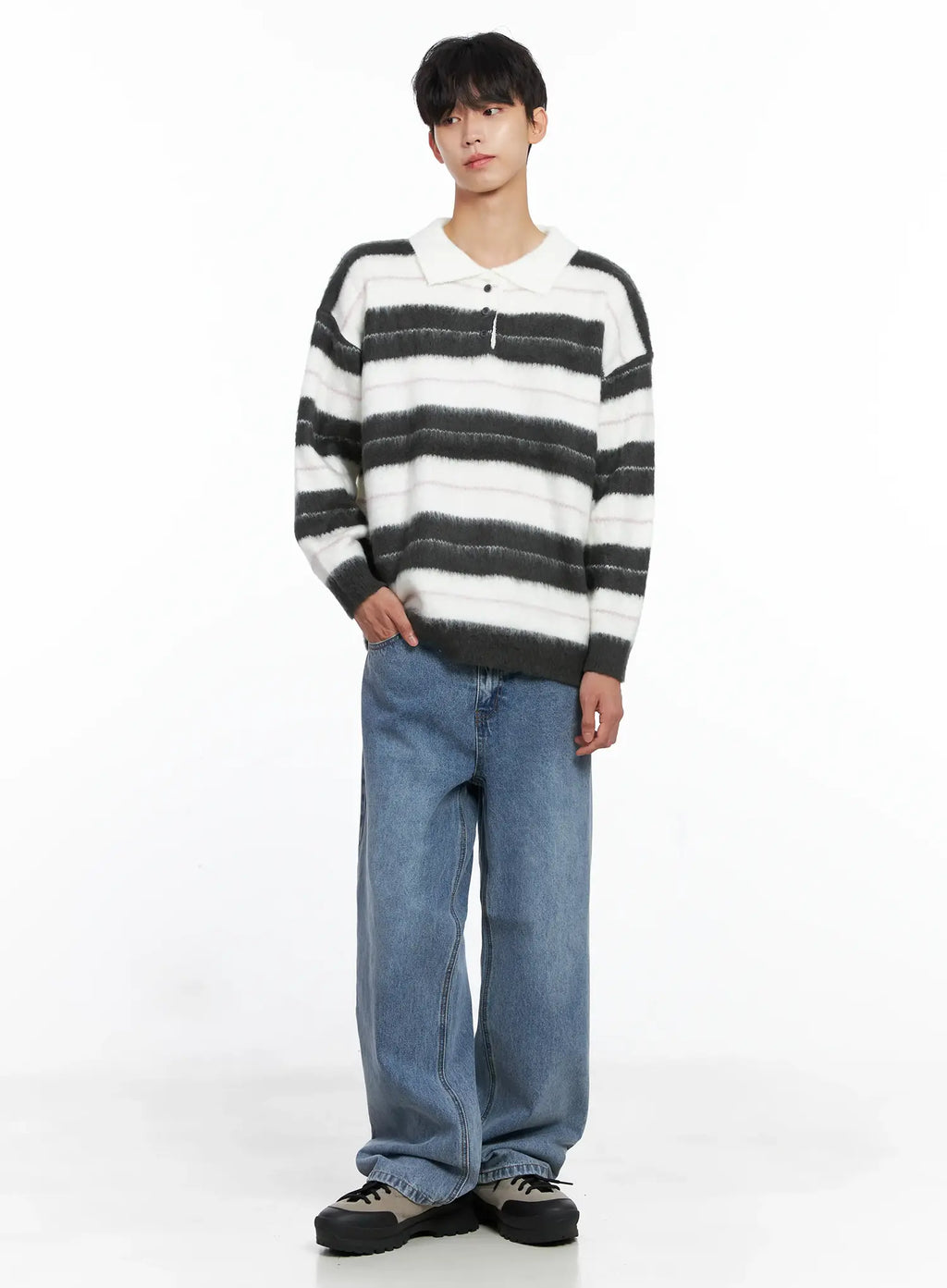 Men's Striped Knit Sweater (White) IS519