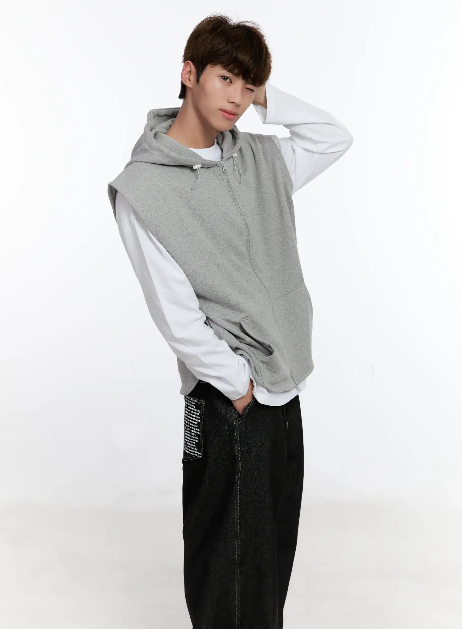 Men's Hooded Zip-Up Vest IS529