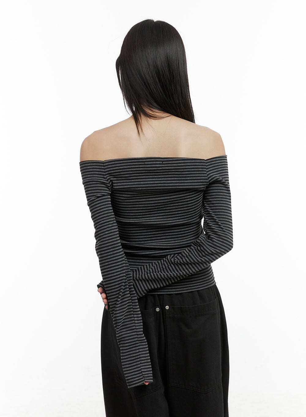 Striped Off-Shoulder Long Sleeve Top OO401