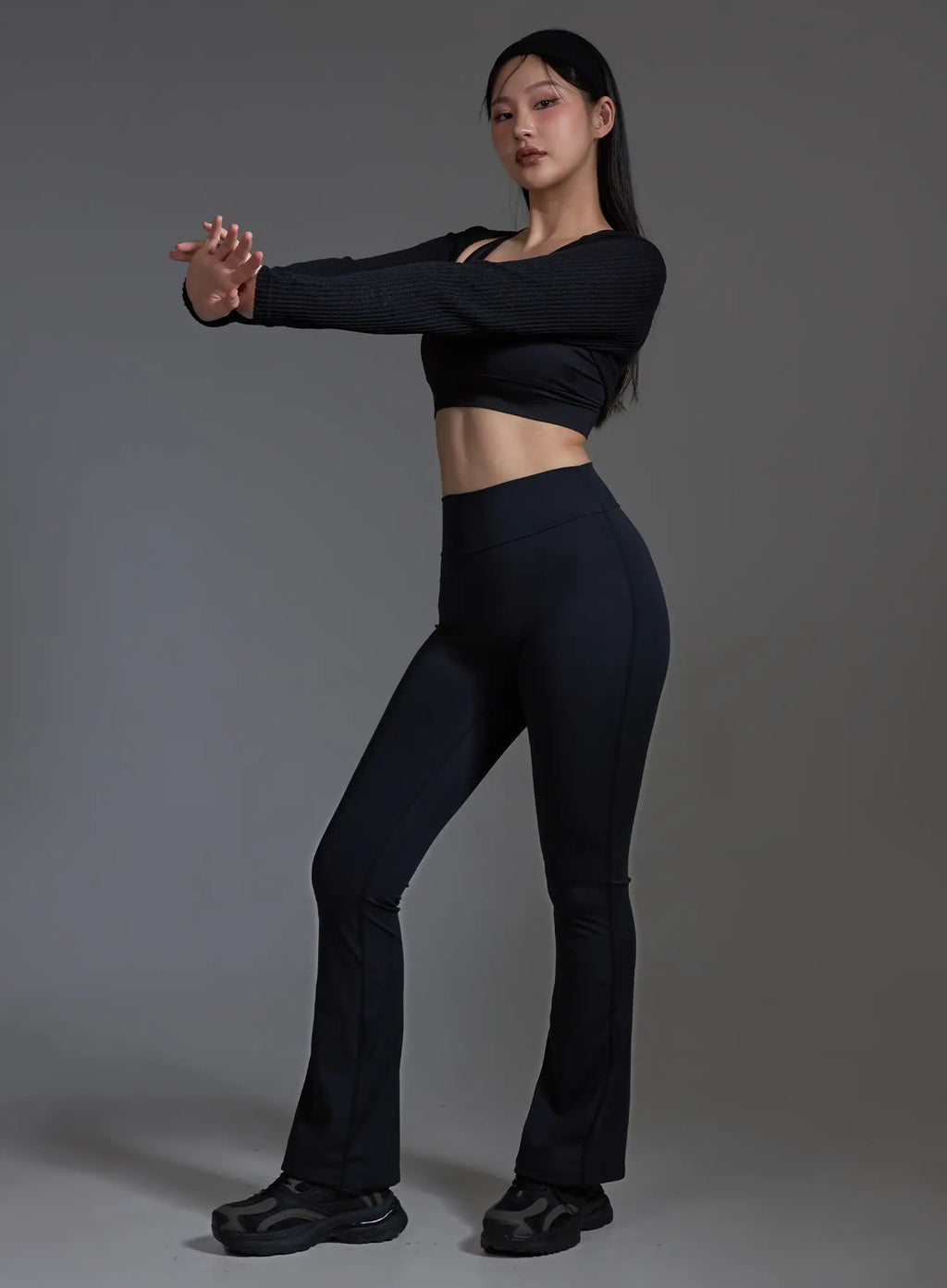 Ribbed Bolero Top (Black) IO517