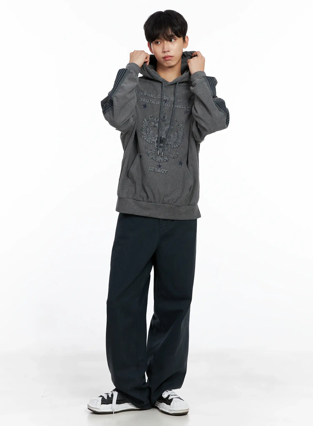 Men's Embroidered Corduroy Hoodie IS519