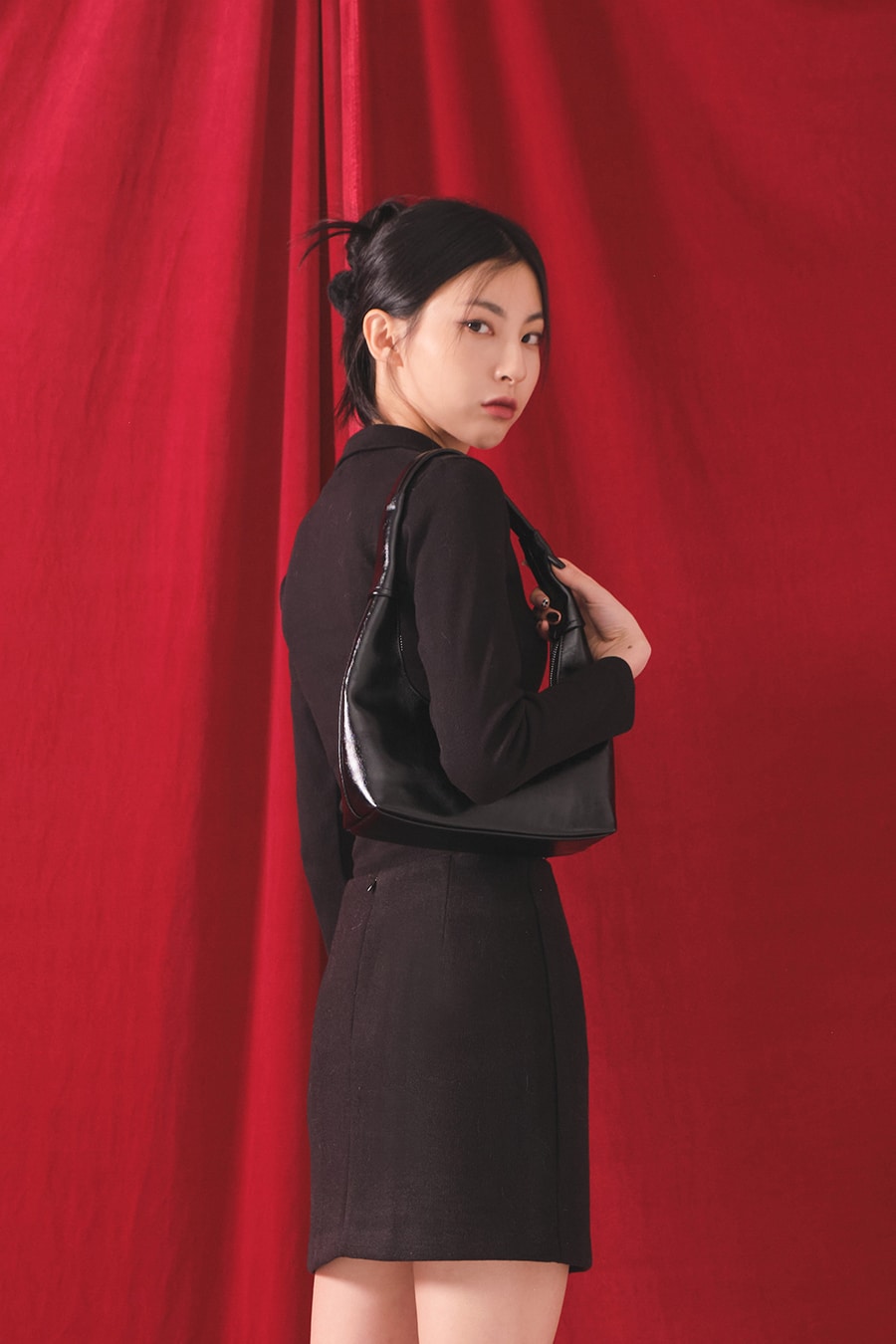 Open Collar Cropped Long Sleeve Tee