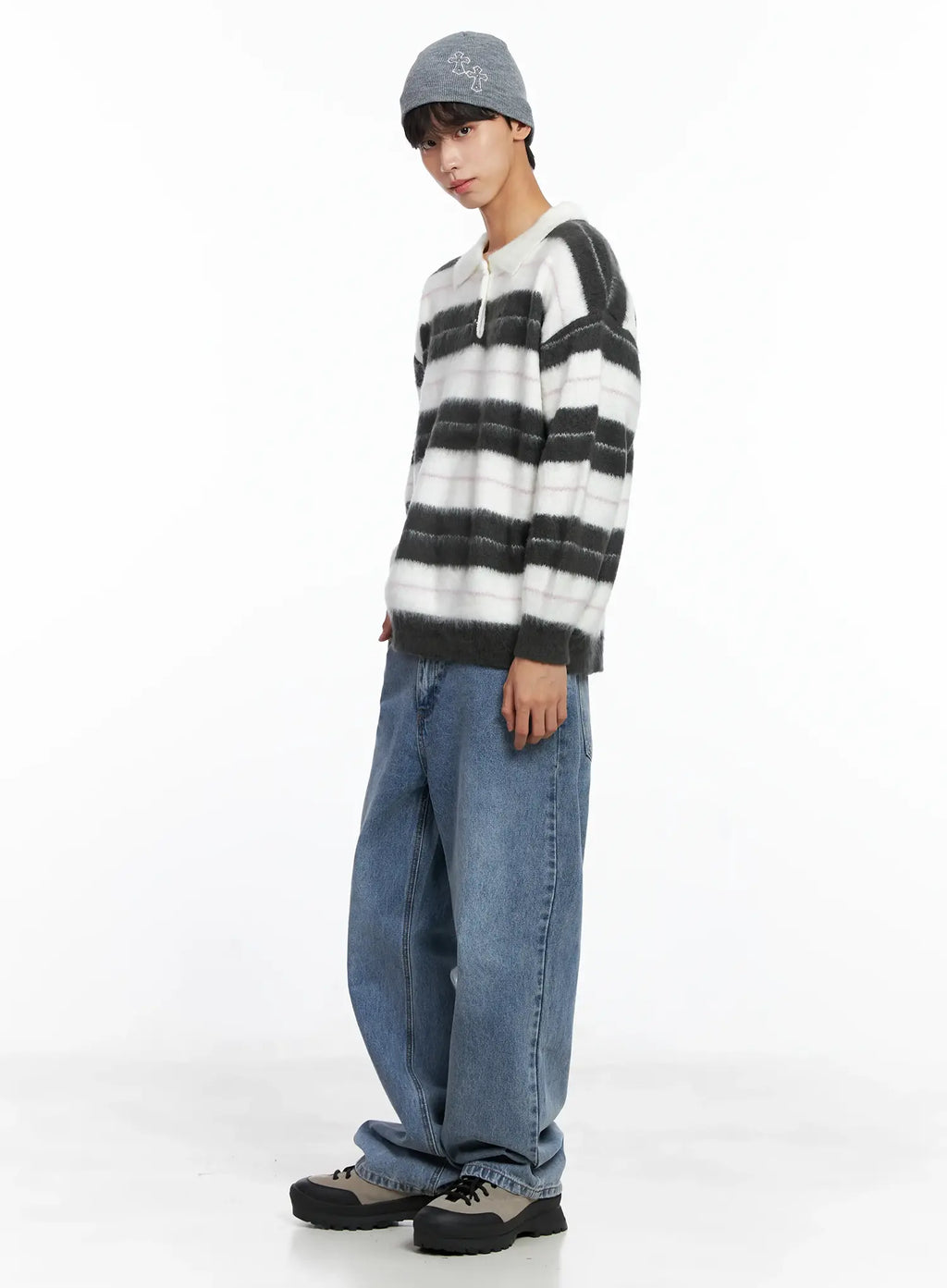 Men's Striped Knit Sweater (White) IS519