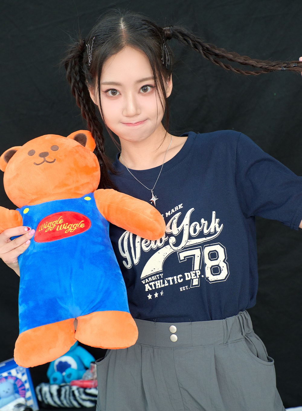 New York Graphic Tee BY322