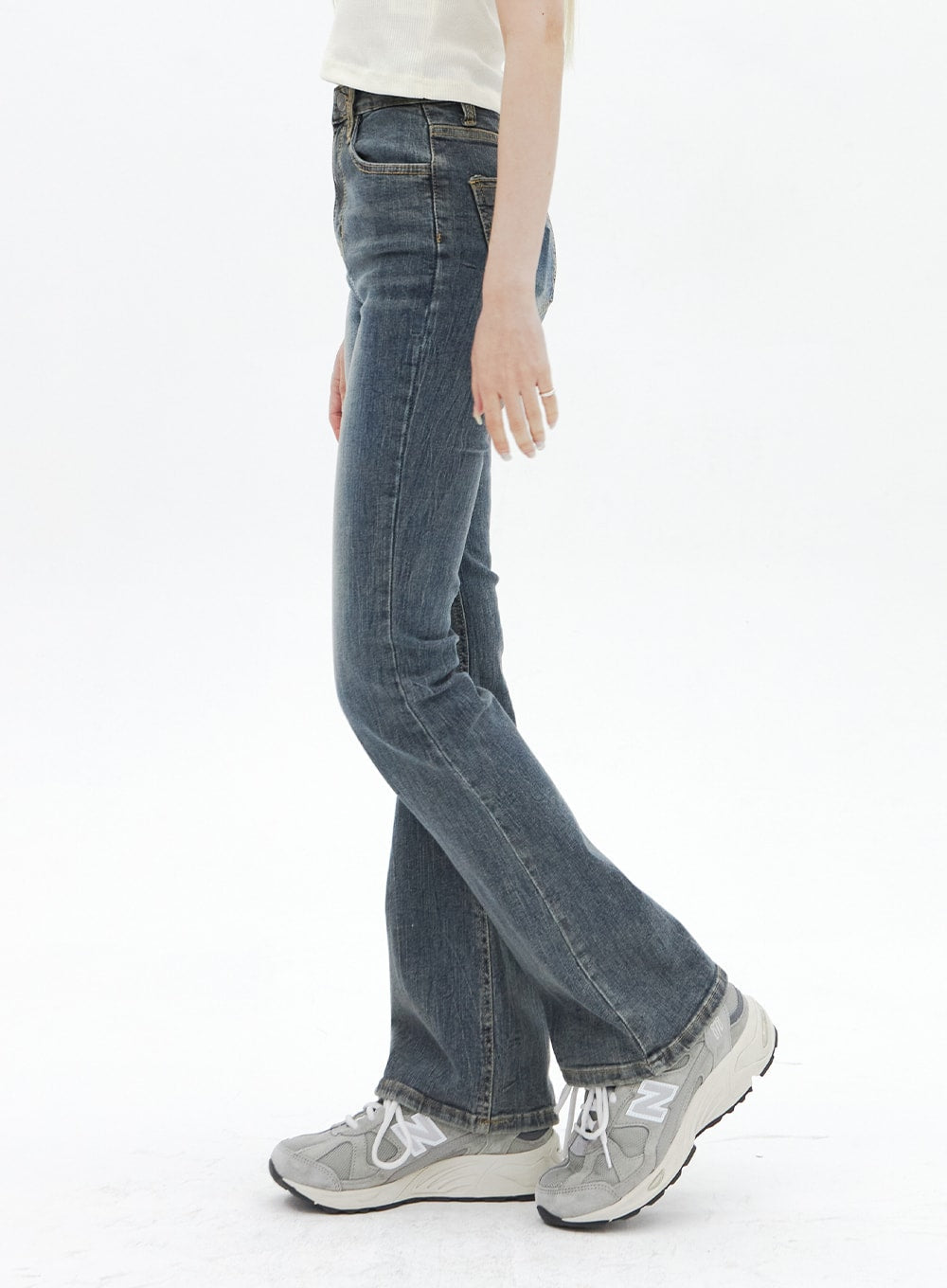 Dark Wash Bootcut Jeans BA320