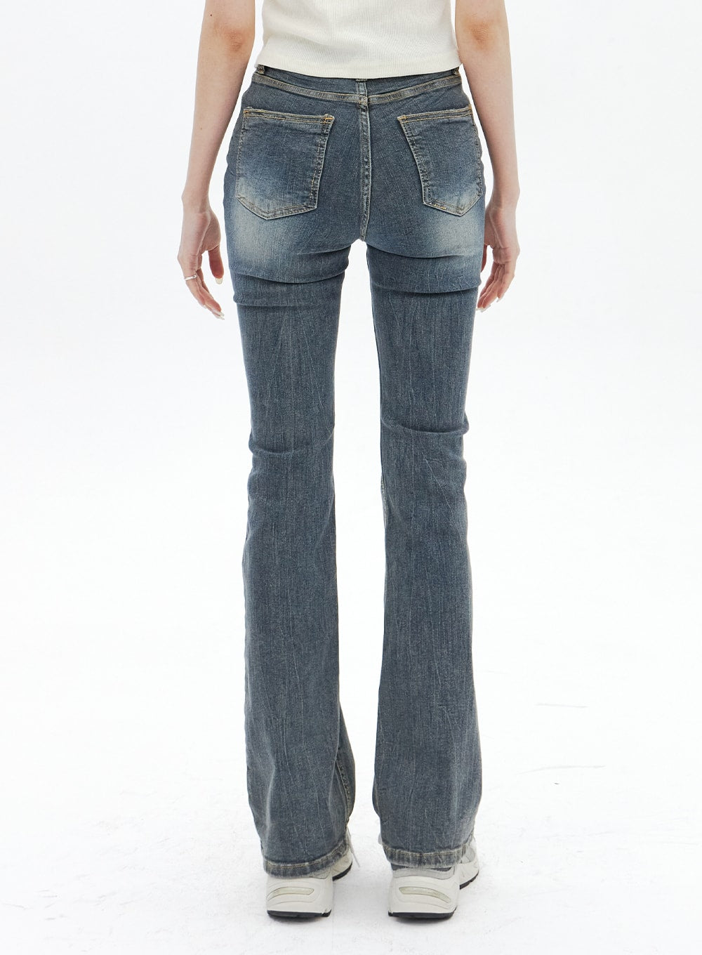 Dark Wash Bootcut Jeans BA320